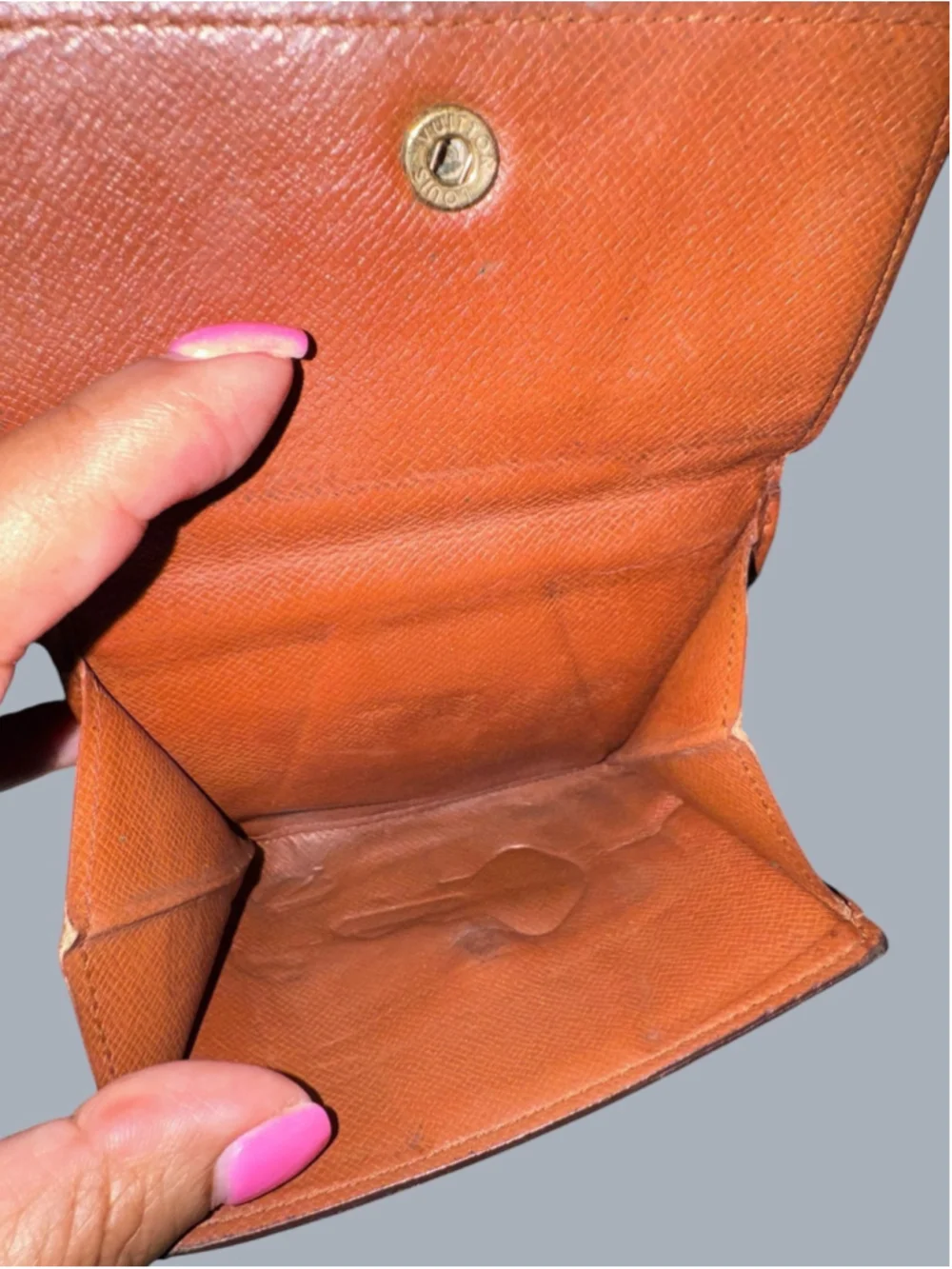Louis Vuitton Monogram Elise Wallet - Picture 4 of 16